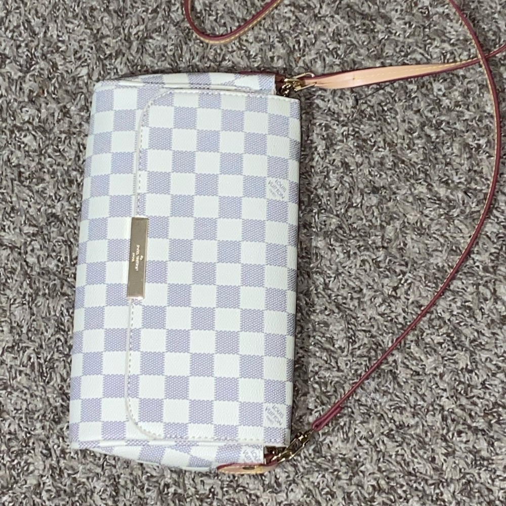 Crossbody Bags